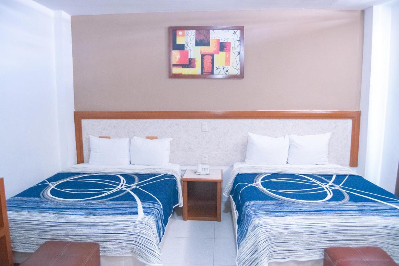 Hotel Niza Zona Piel 莱昂 外观 照片