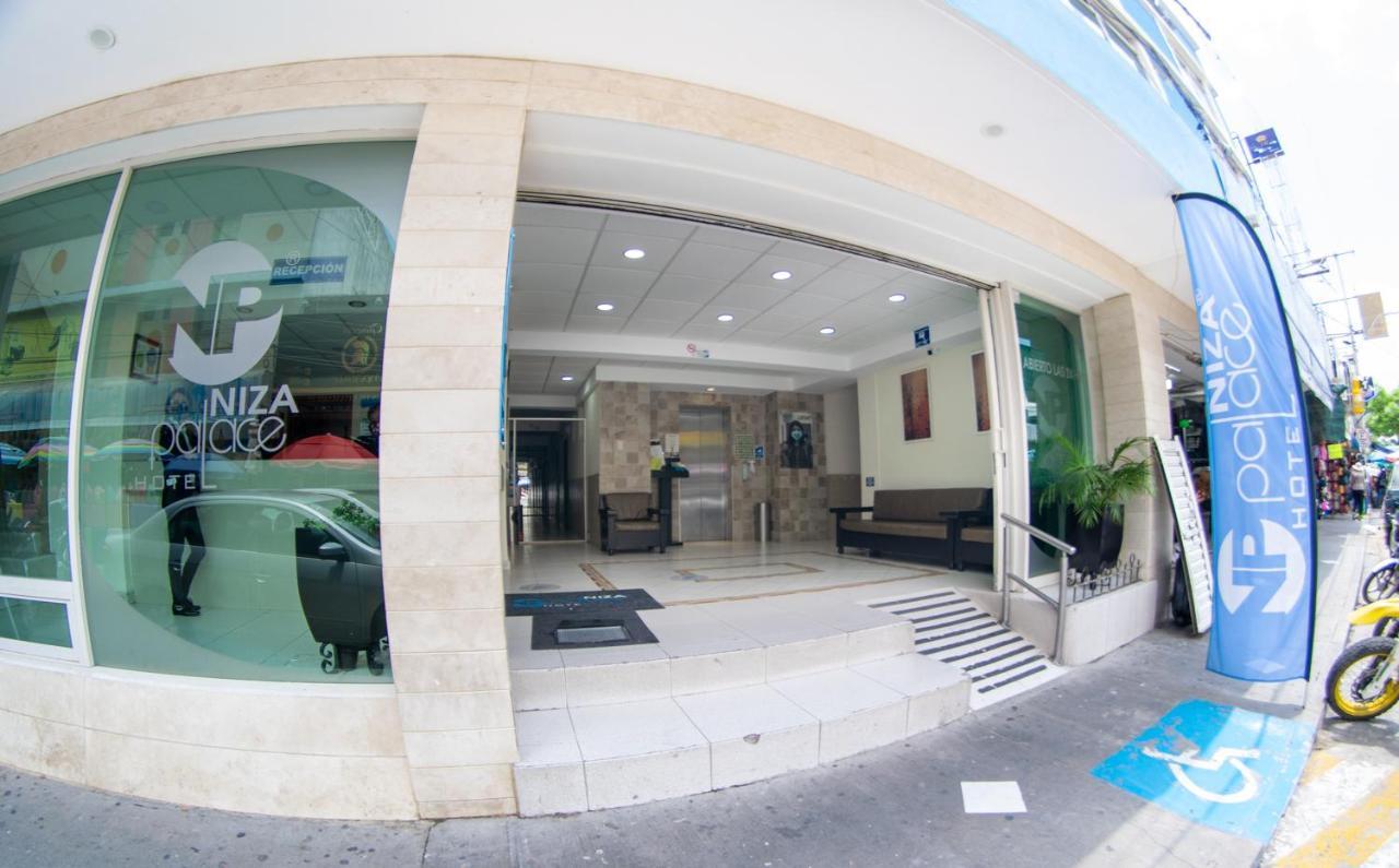 Hotel Niza Zona Piel 莱昂 外观 照片